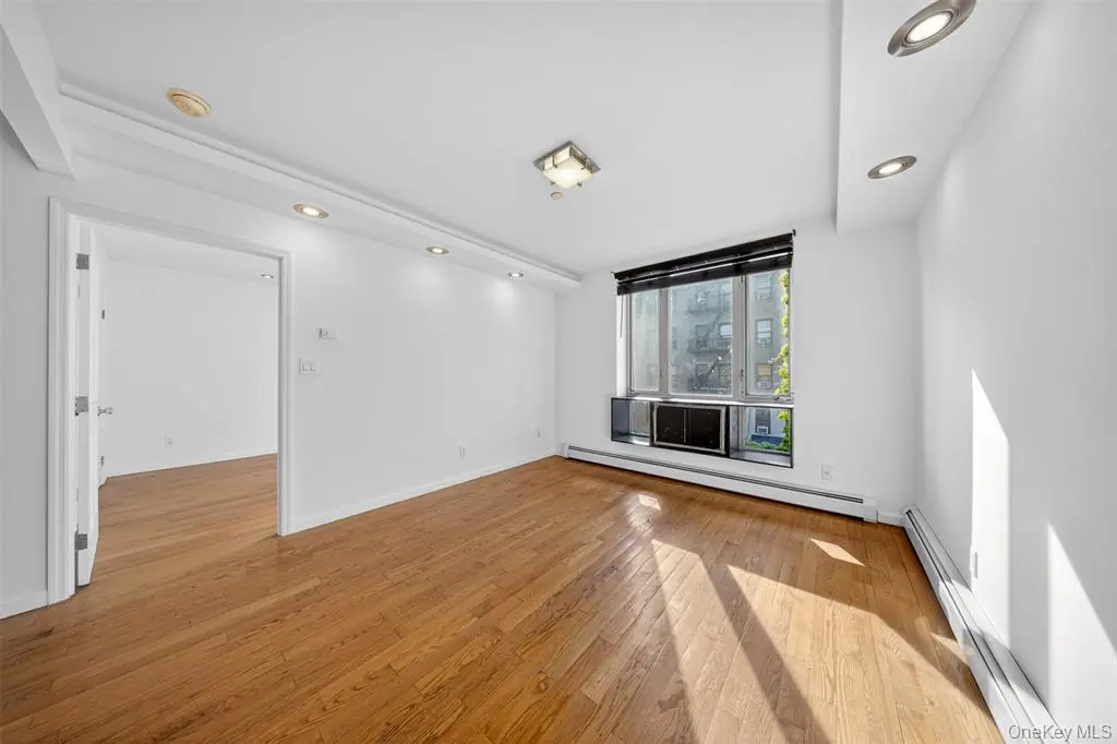 MLS#1003068 Elmhurst 房源照片 31 / listing photo 31