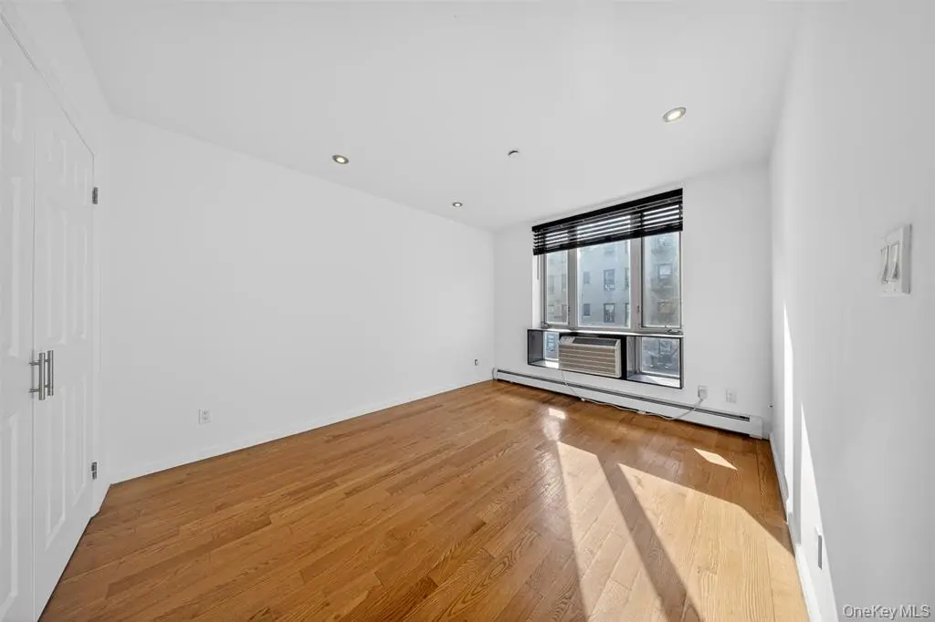 MLS#1003068 Elmhurst 房源照片 33 / listing photo 33