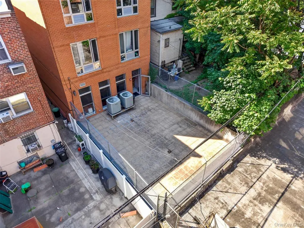 MLS#1003068 Elmhurst 房源照片 38 / listing photo 38