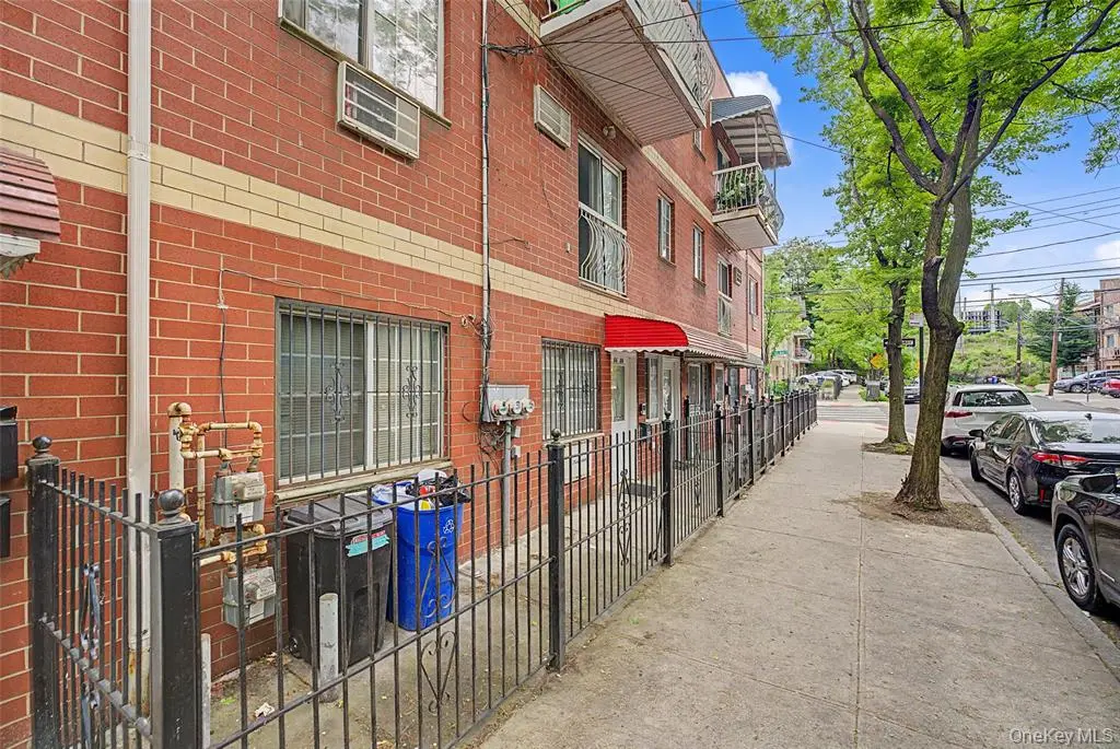 MLS#1017434 Elmhurst 房源照片 2 / listing photo 2