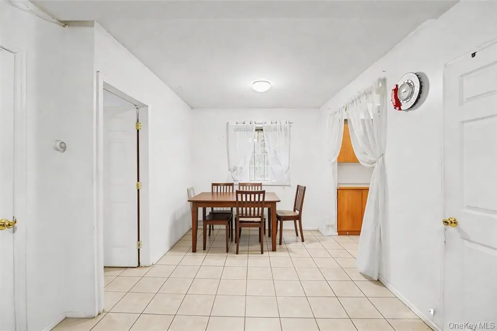 MLS#1017434 Elmhurst 房源照片 6 / listing photo 6