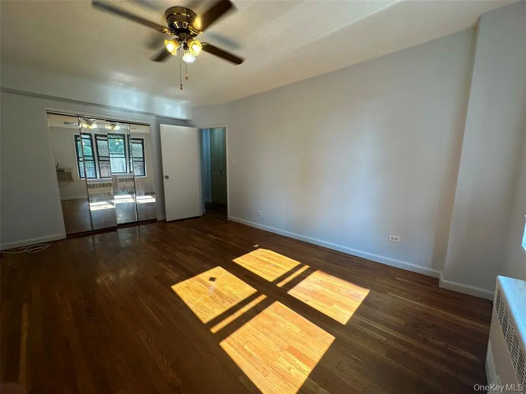 Elmhurst MLS#1032676 property listing photo 22