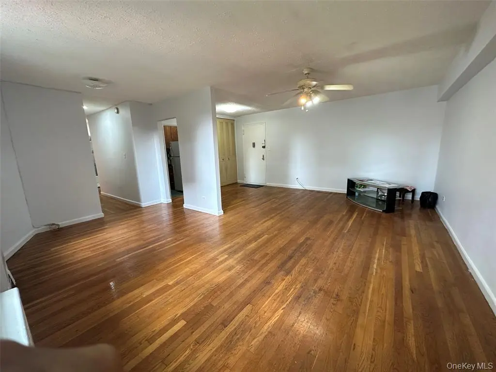 Elmhurst MLS#1032676 property listing photo 27