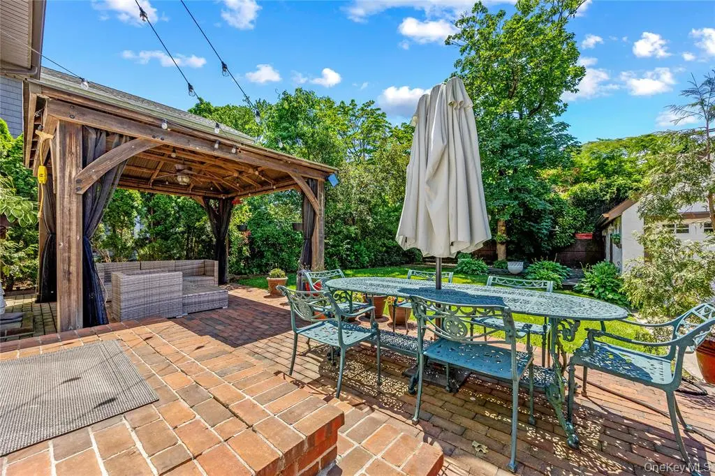 Floral Park MLS#1017856 property listing photo 18