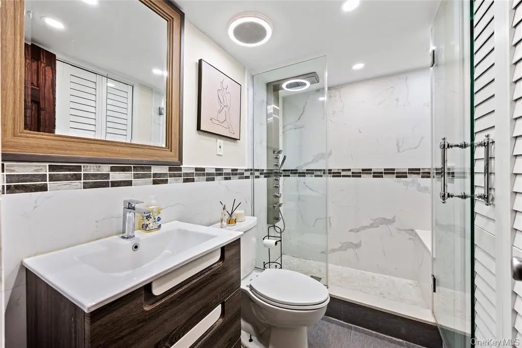 Floral Park MLS#1017856 property listing photo 20