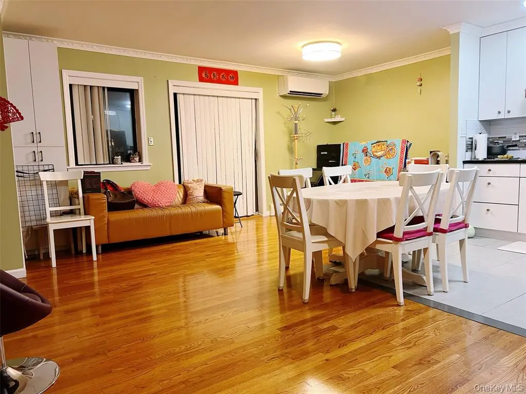 MLS#1041328 Flushing 房源照片 6 / listing photo 6