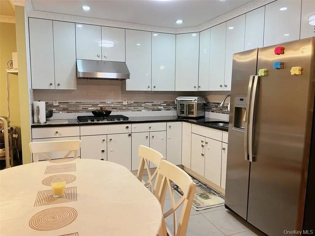 MLS#1041328 Flushing 房源照片 7 / listing photo 7