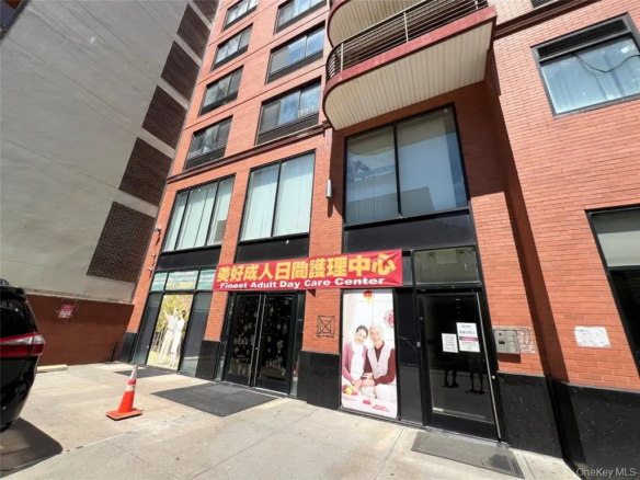 MLS#1032854 Flushing 房源照片 1 / listing photo 1