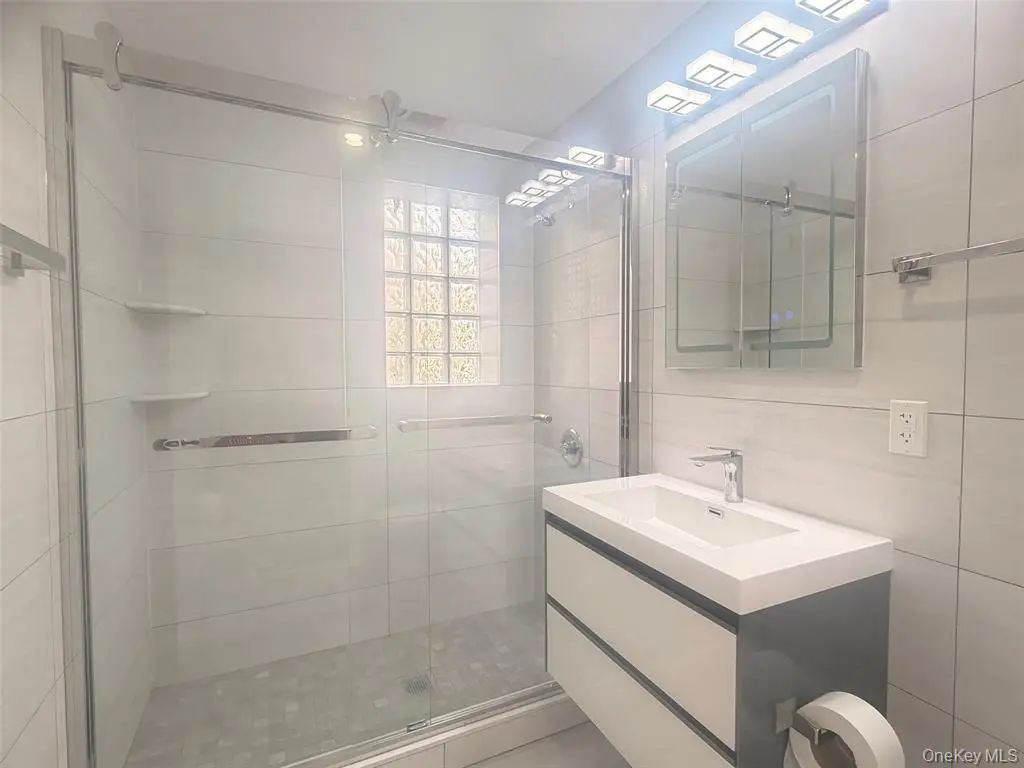 MLS#1005964 Flushing 房源照片 11 / listing photo 11