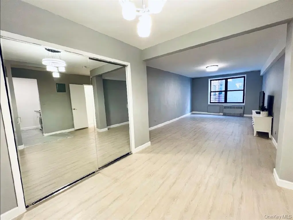 Flushing MLS#1000828 property listing photo 4