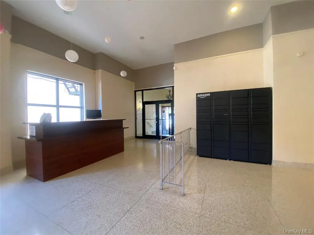 Flushing MLS#1007468 property listing photo 4