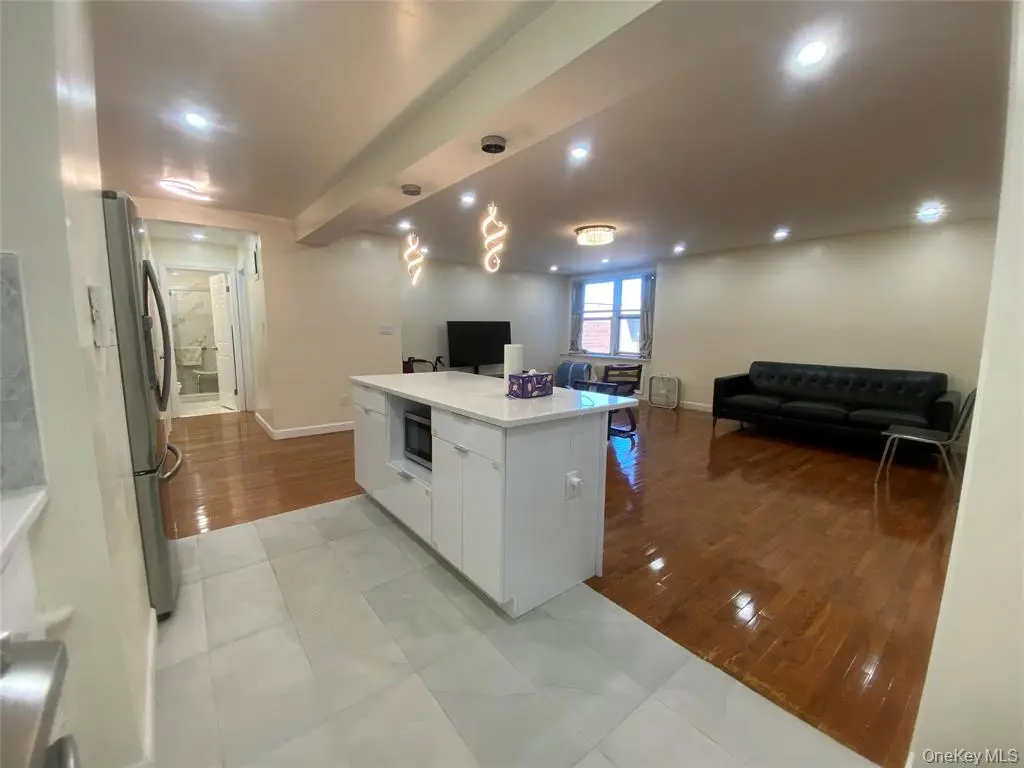 Flushing MLS#1007468 property listing photo 10