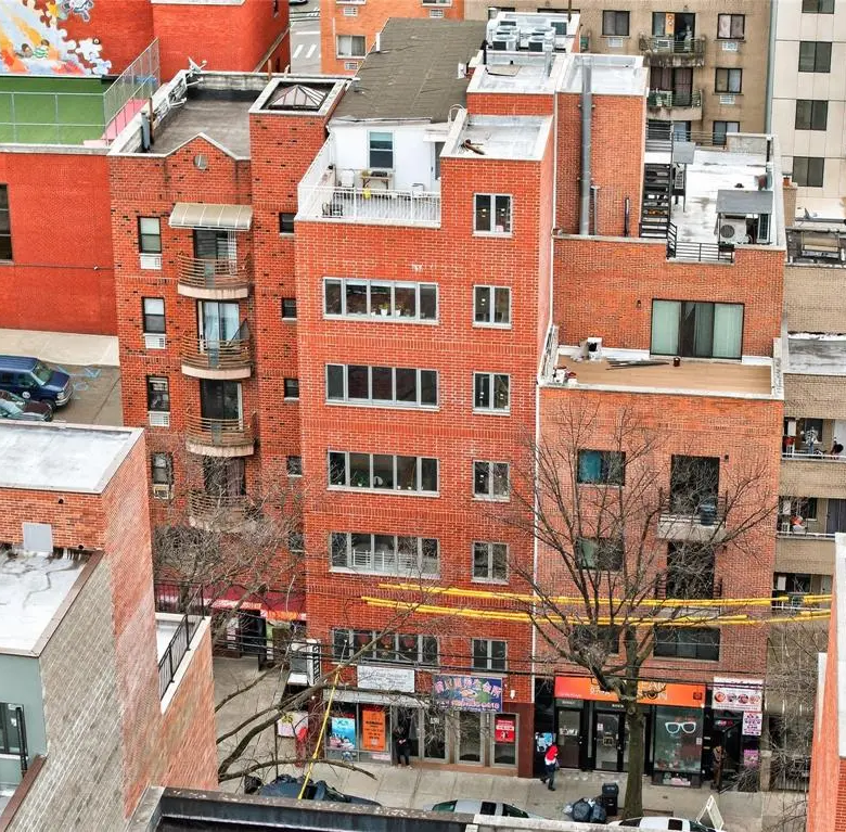 MLS#977540 Flushing 房源照片 1 / listing photo 1