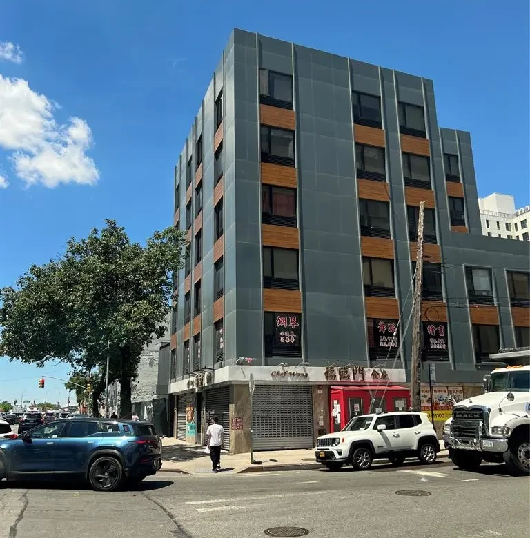 MLS#1022273 Flushing 房源照片 1 / listing photo 1