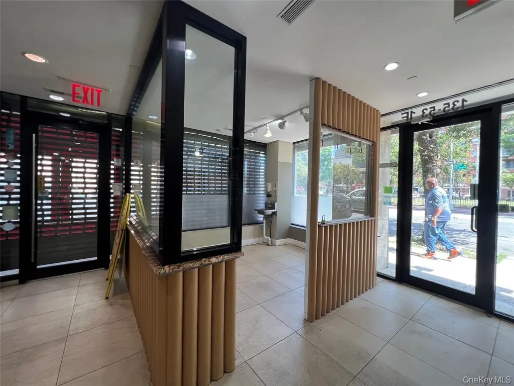 MLS#1022273 Flushing 房源照片 3 / listing photo 3