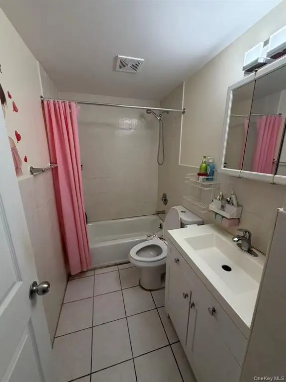 Flushing MLS#1012501 property listing photo 5