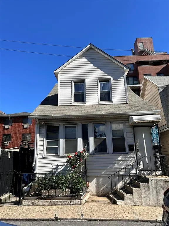 Flushing MLS#1019099 property listing photo 1
