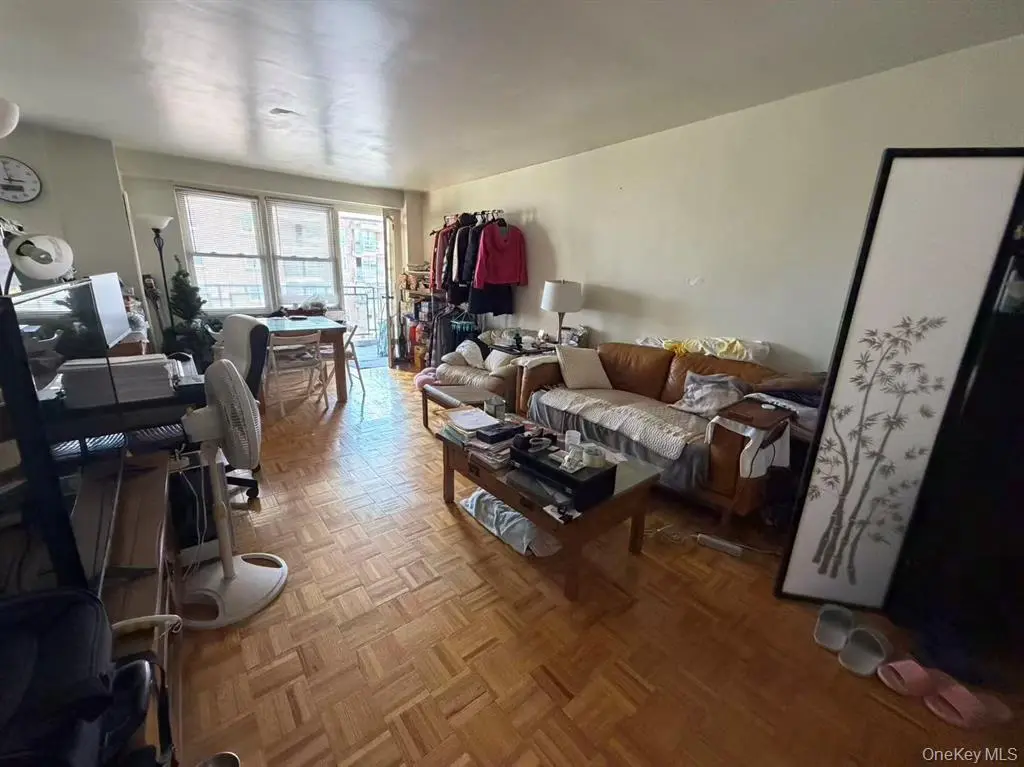 Flushing MLS#1016106 property listing photo 6