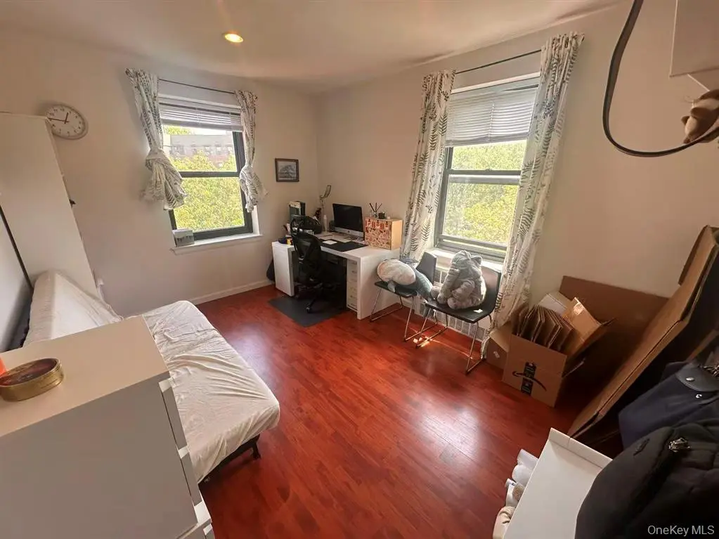 Flushing MLS#1002021 property listing photo 12