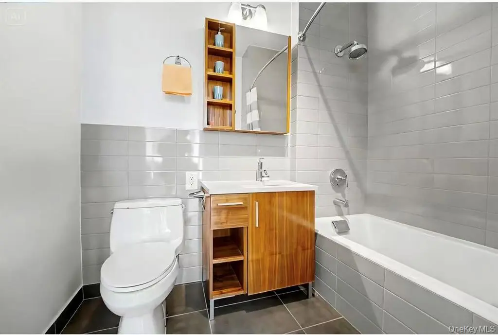 Flushing MLS#1039221 property listing photo 15