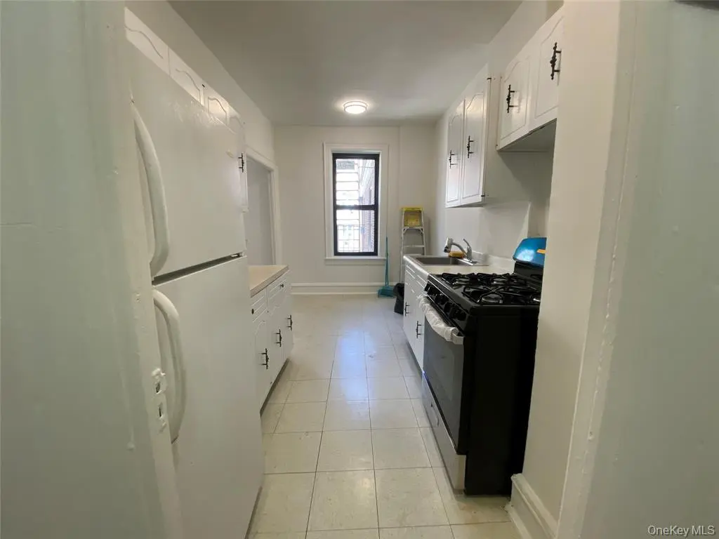 Flushing MLS#1009410 property listing photo 4