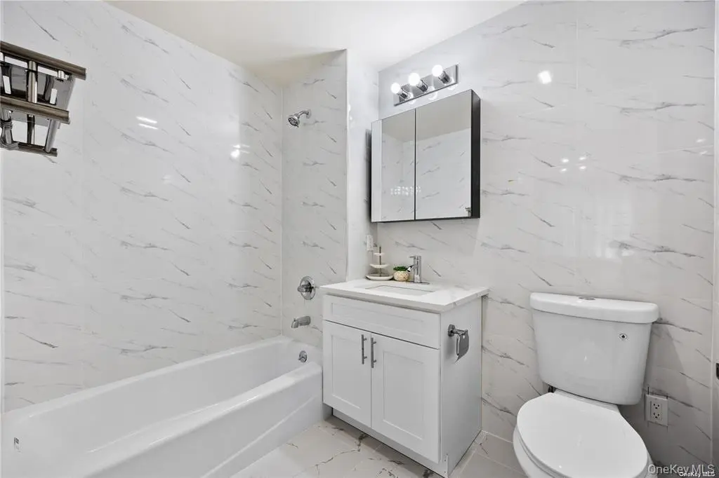Flushing MLS#997775 property listing photo 30
