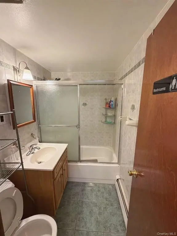 Flushing MLS#1025817 property listing photo 2