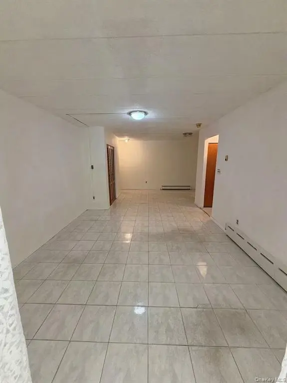 Flushing MLS#1025817 property listing photo 3