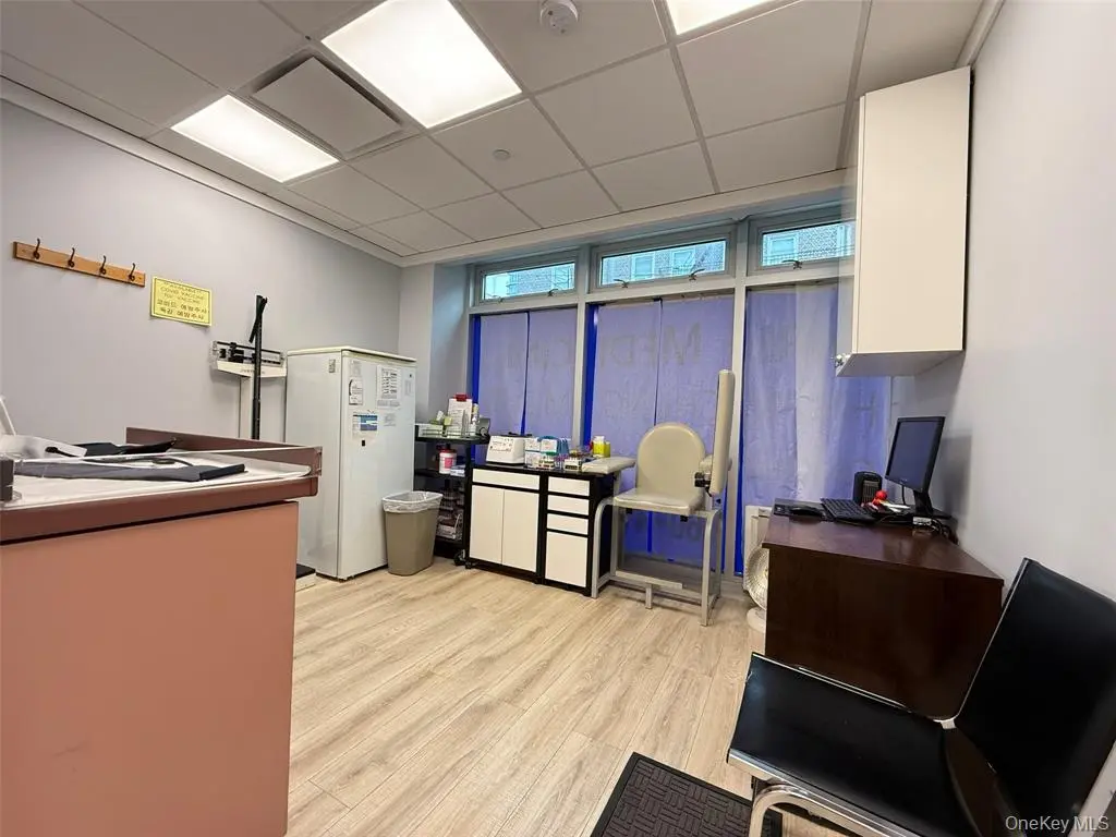 MLS#979096 Flushing 房源照片 4 / listing photo 4
