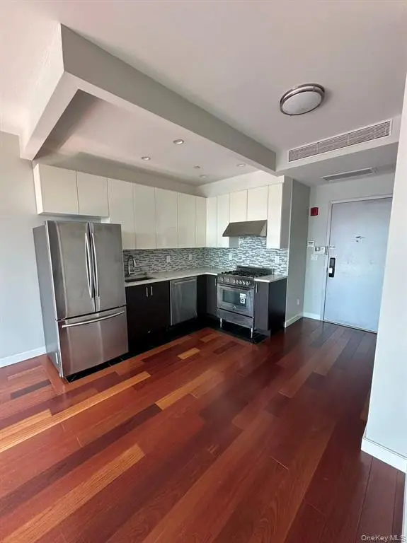 Flushing MLS#1011749 property listing photo 7