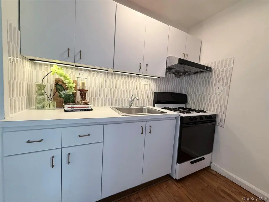 Flushing MLS#1031350 property listing photo 4