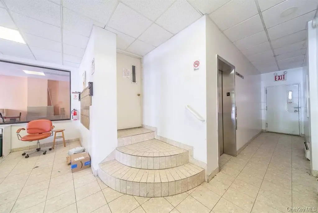 Flushing MLS#1036189 property listing photo 16