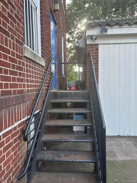 MLS#948893 Flushing 房源照片 4 / listing photo 4