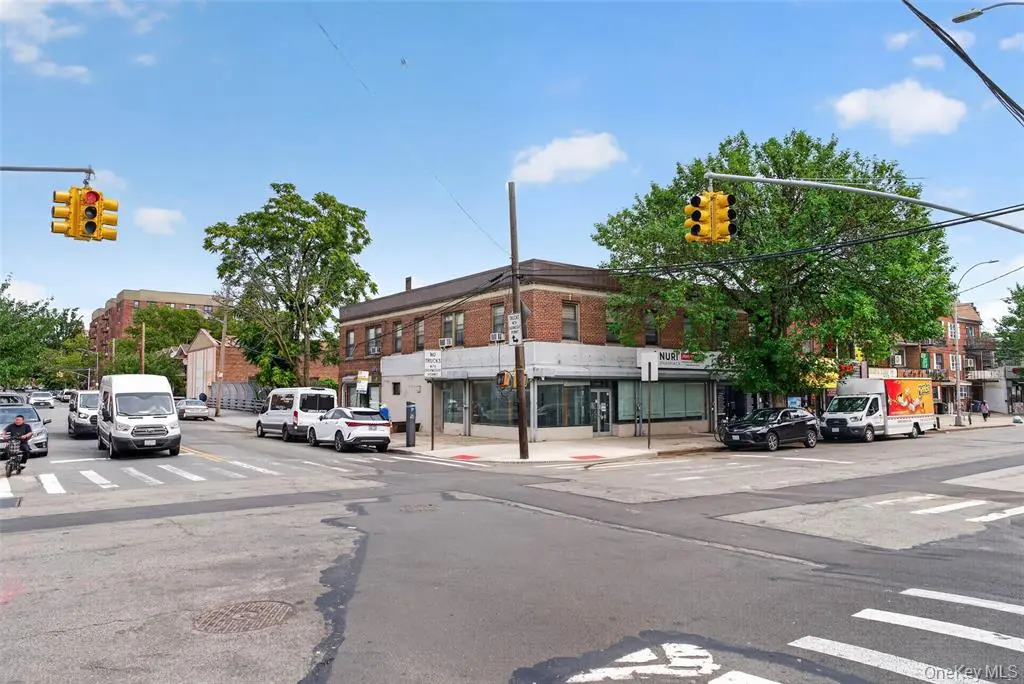 MLS#1036268 Flushing 房源照片 2 / listing photo 2