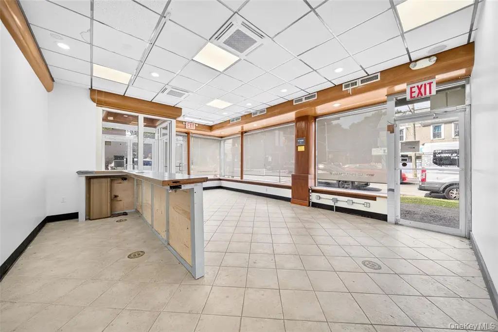 MLS#1036268 Flushing 房源照片 4 / listing photo 4