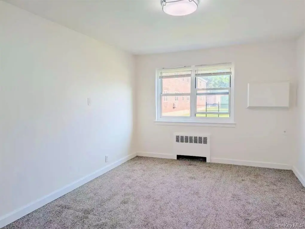 Flushing MLS#1021013 property listing photo 6
