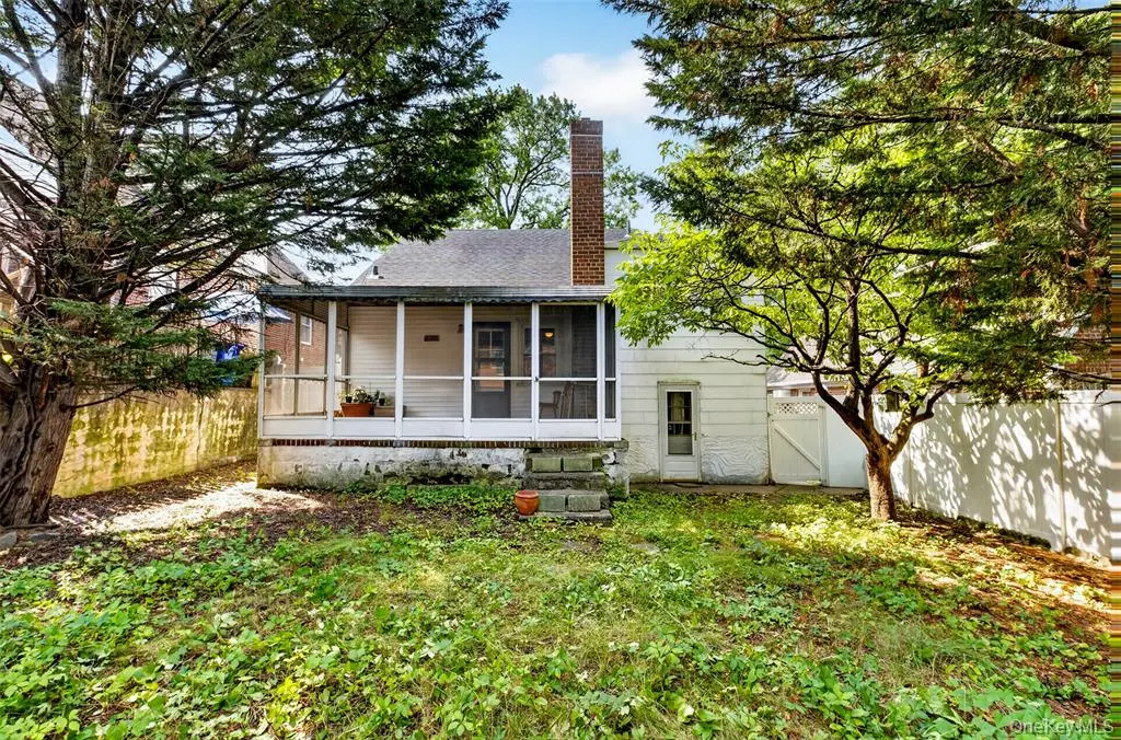 Flushing MLS#1038004 property listing photo 30