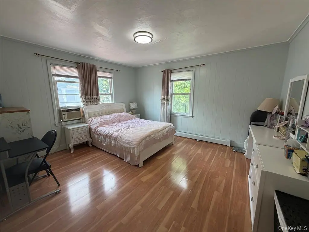 Flushing MLS#1036324 property listing photo 8
