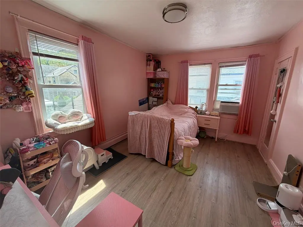 Flushing MLS#1036324 property listing photo 10