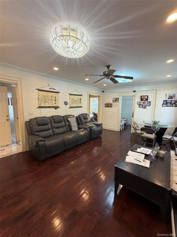 Flushing MLS#1036324 property listing photo 15