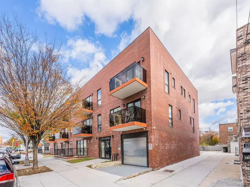 MLS#942483 Flushing 房源照片 2 / listing photo 2