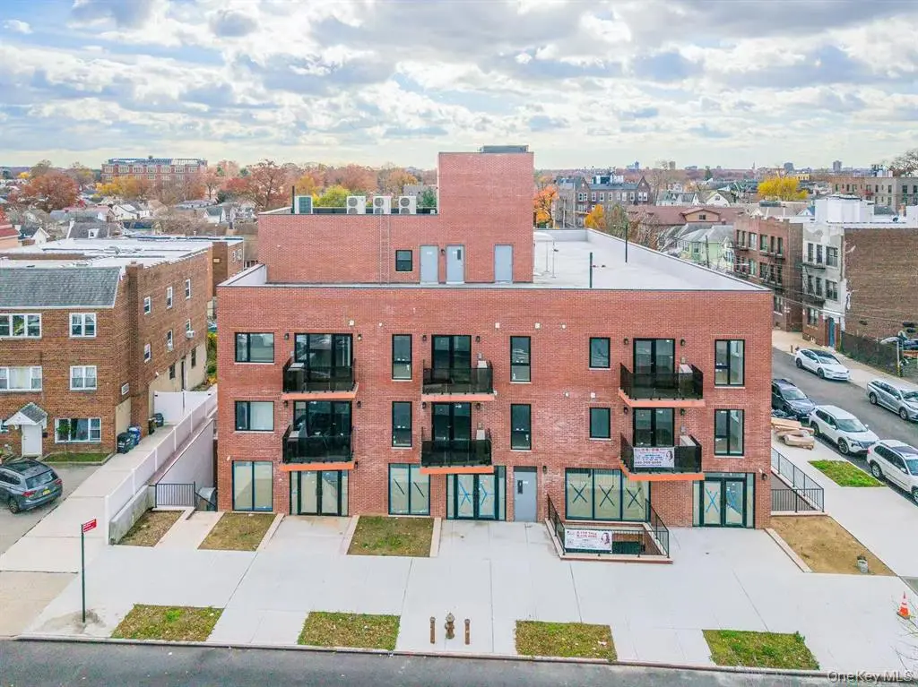 MLS#942483 Flushing 房源照片 3 / listing photo 3