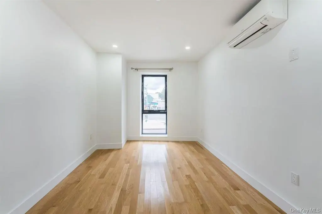MLS#942483 Flushing 房源照片 13 / listing photo 13