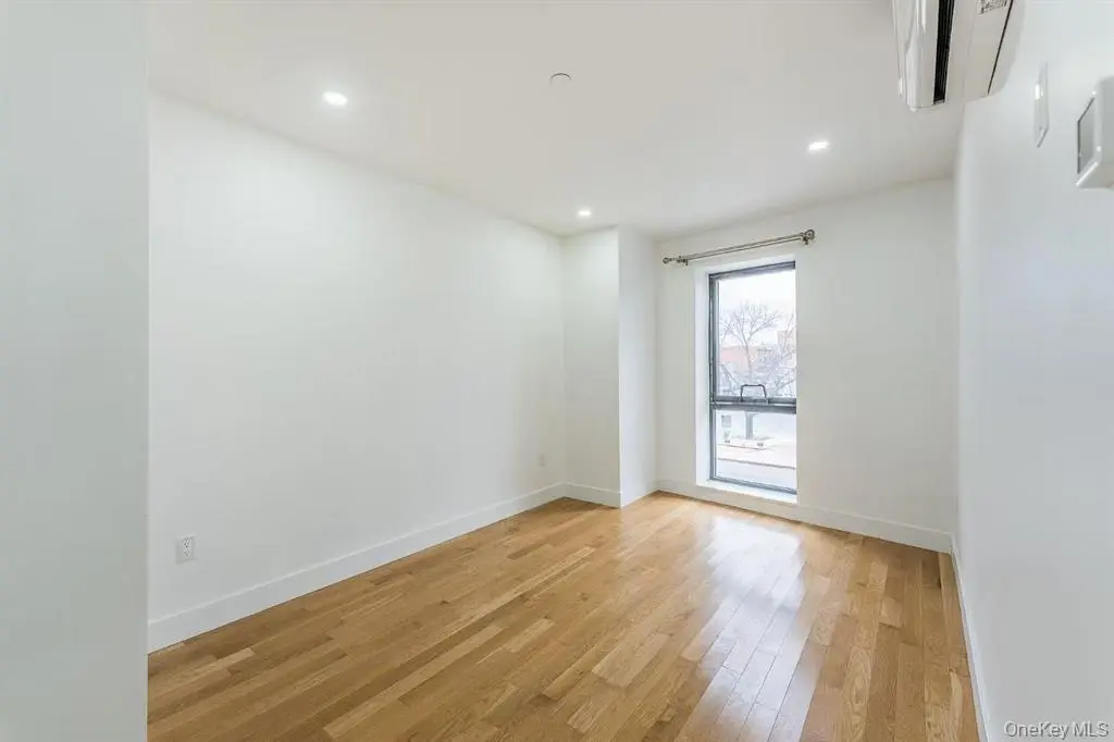 MLS#942483 Flushing 房源照片 14 / listing photo 14