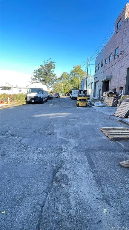 MLS#929635 Flushing 房源照片 3 / listing photo 3