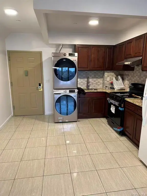 MLS#974518 Flushing 房源照片 6 / listing photo 6