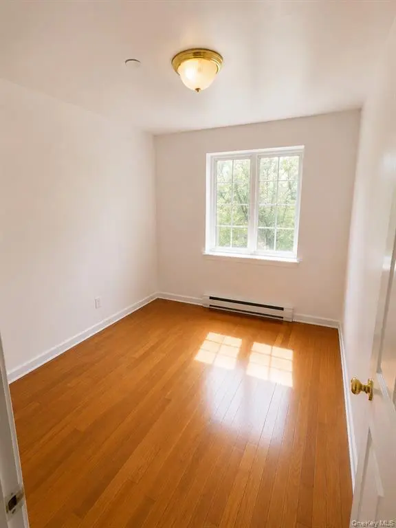 Flushing MLS#1002033 property listing photo 7