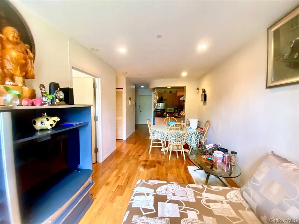 Flushing MLS#1031865 property listing photo 8