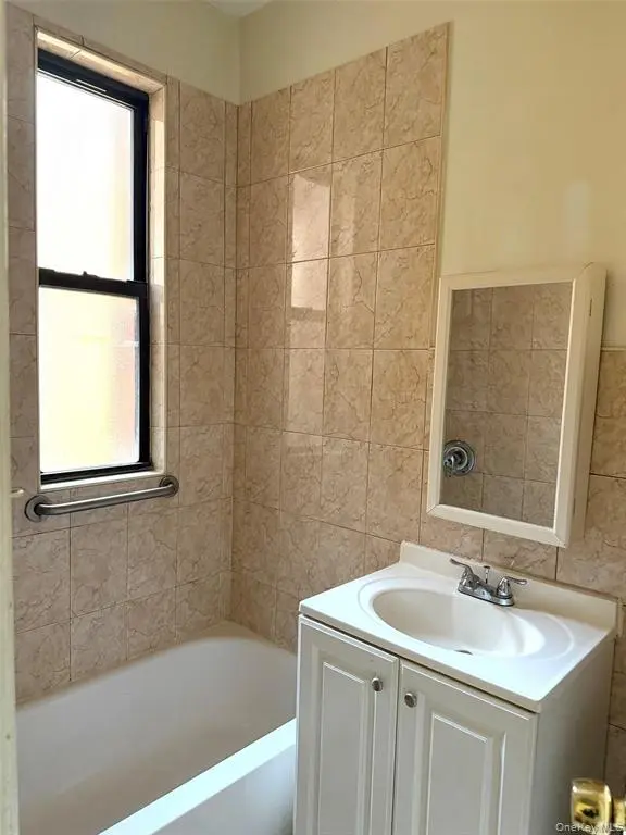 MLS#997187 Flushing 房源照片 5 / listing photo 5