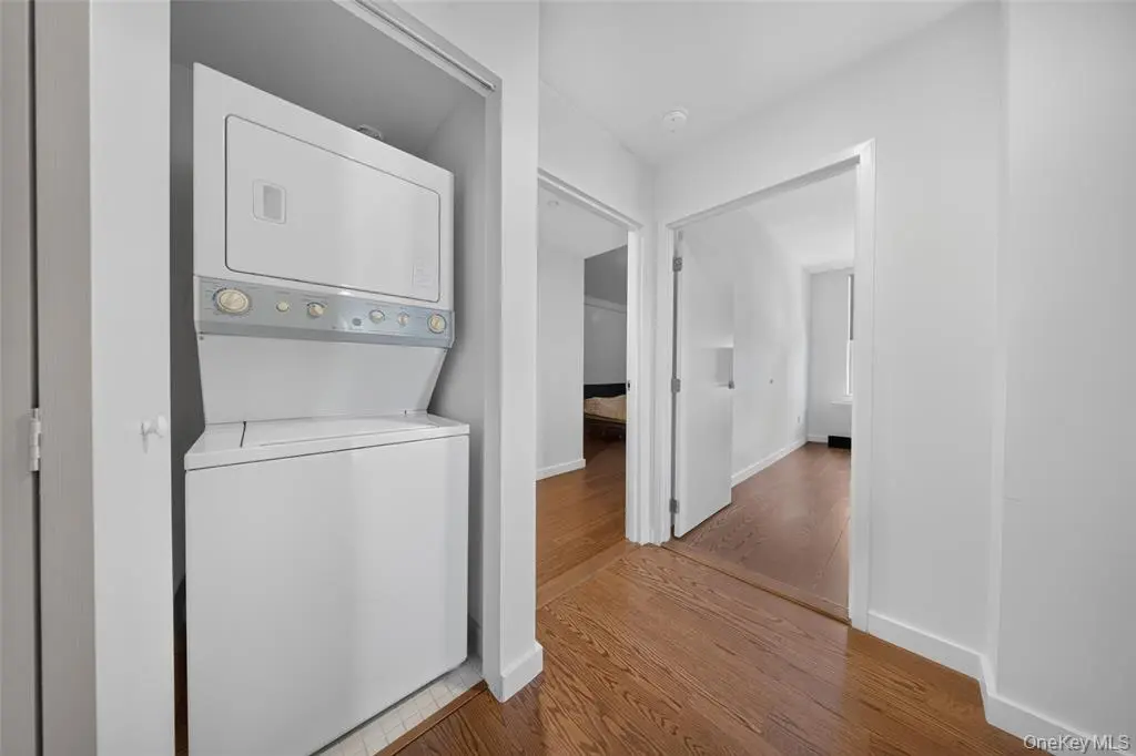 Flushing MLS#1040287 property listing photo 16